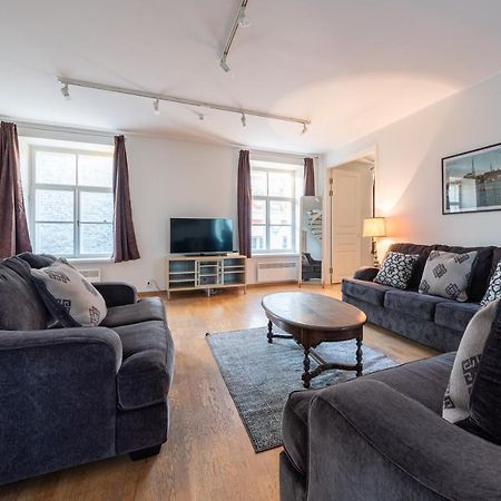 Old Town - Vana Viru Apartment Tallinn Bagian luar foto