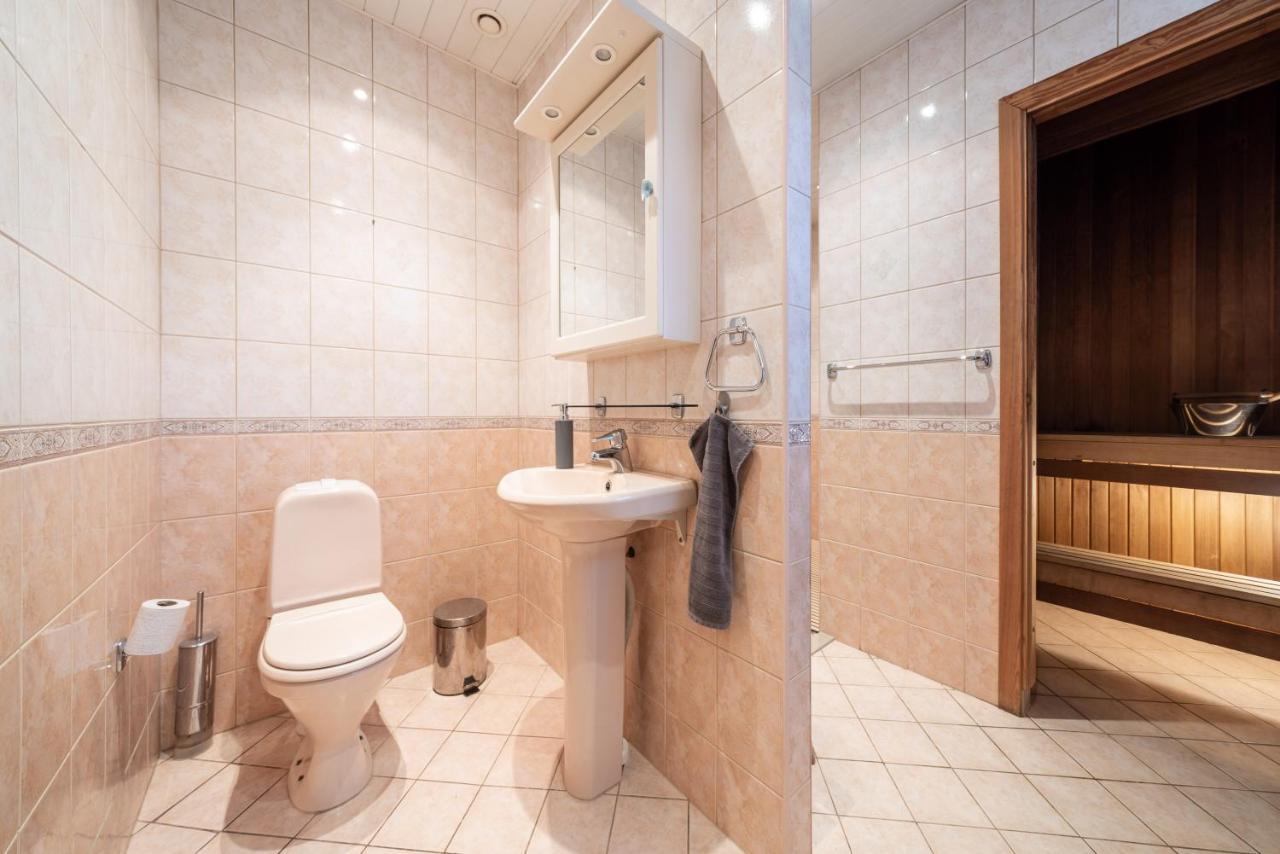 Old Town - Vana Viru Apartment Tallinn Bagian luar foto